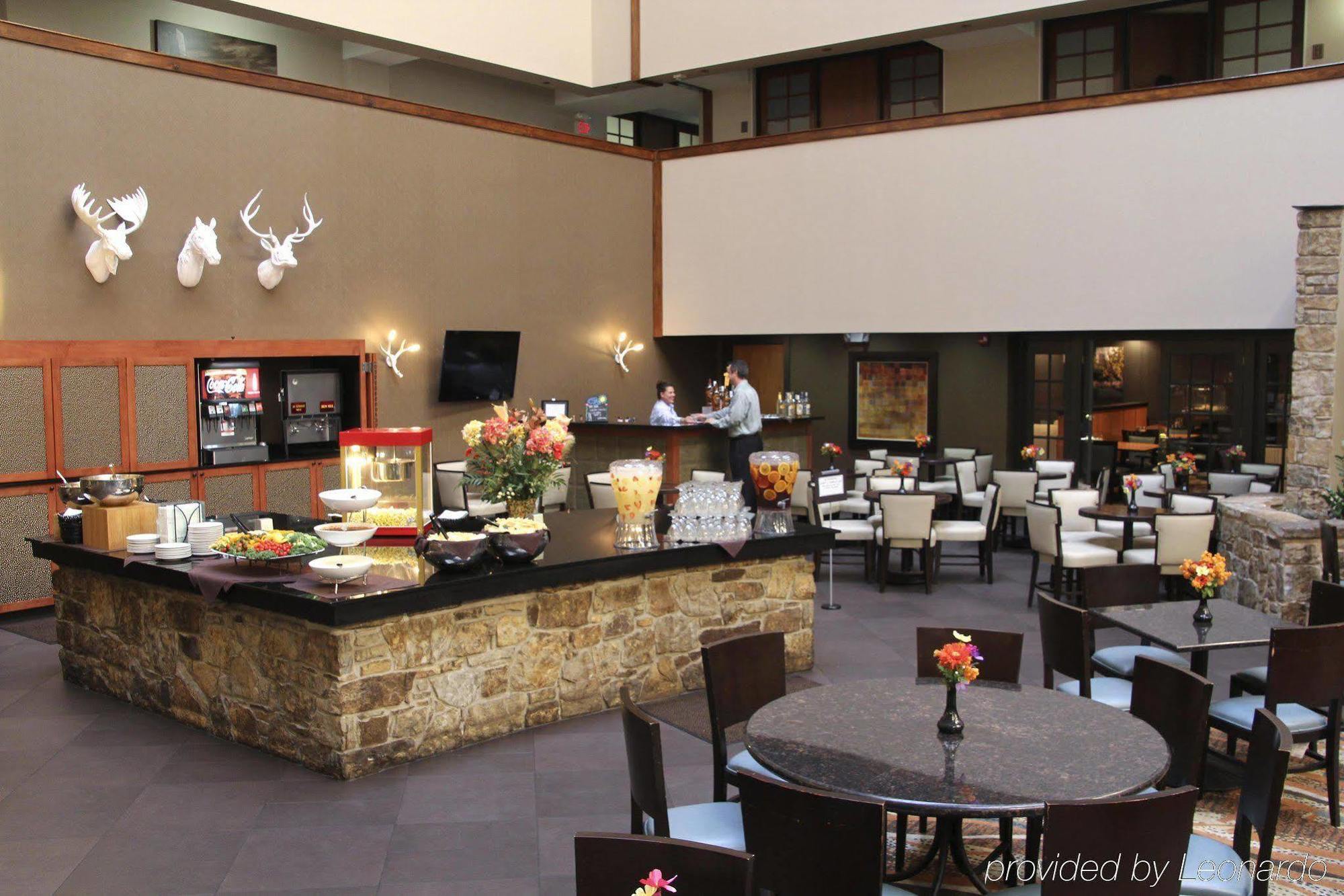 Hotel Embassy By Hilton Will Rogers Airport Oklahoma City