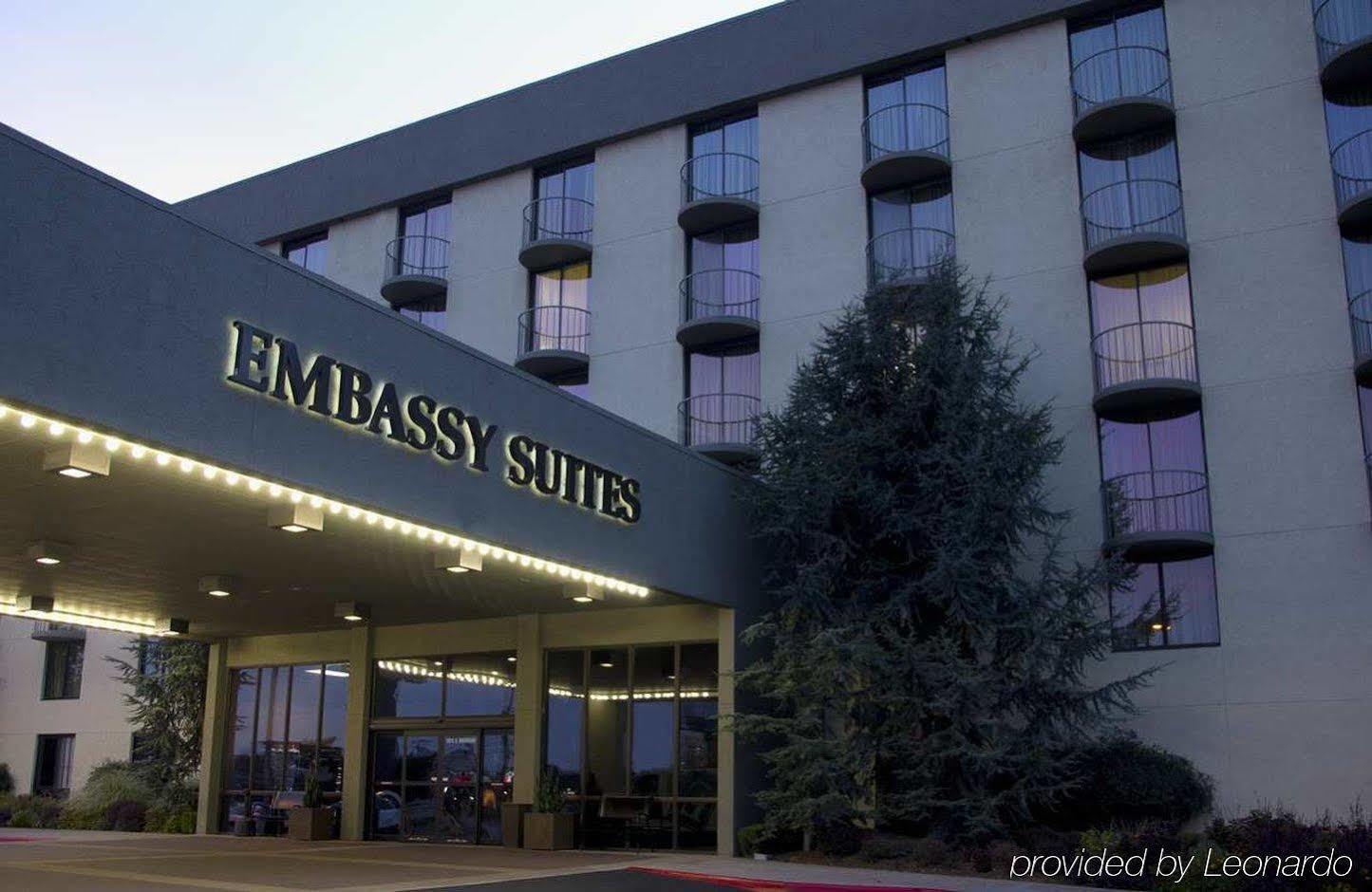 Embassy By Hilton Will Rogers Airport